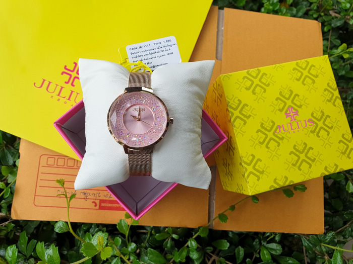 นาฬิกา Julius JA-1111 สายสแตนเลสพิ้งโกล-ชมพู หน้าปัดฟ้าประกาย